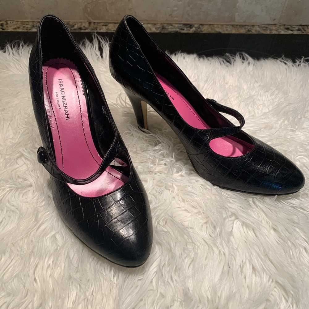 Black Issac Mizrahi Mary Jane high heel stiletto